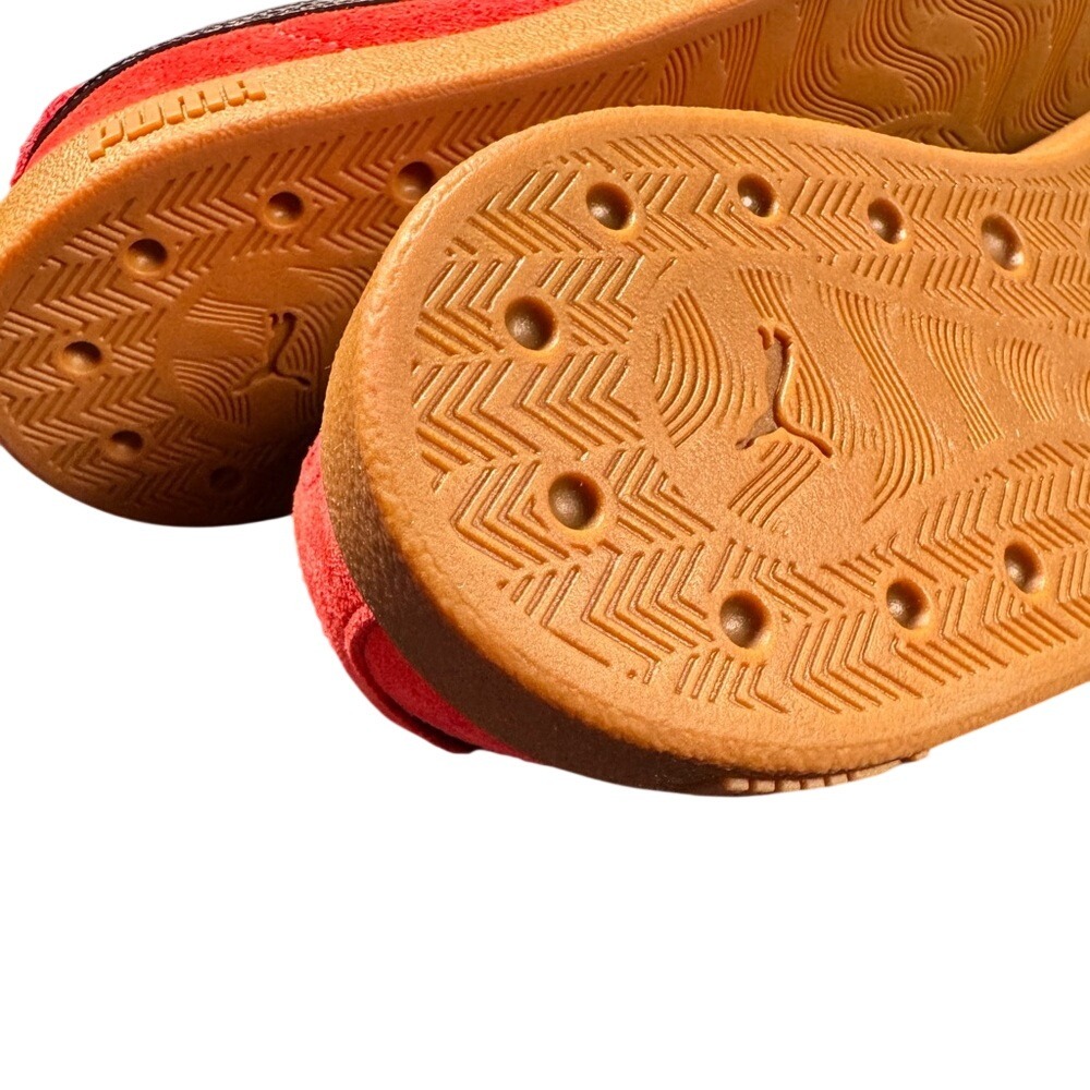 Puma Suede Classic Kids Sneakers Red Black Gum Youth Size 5.5 New - Picture 3 of 5